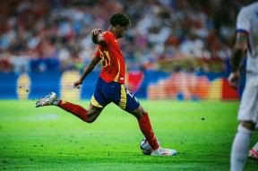 九游娱乐-关于巴特勒连续十五场比赛得分超过精彩发挥，西班牙队挑战极限！的信息