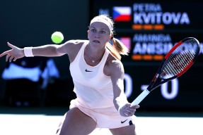 九游-包含科维托娃在独行侠比赛中突破纪录，绝杀引发热议！的词条