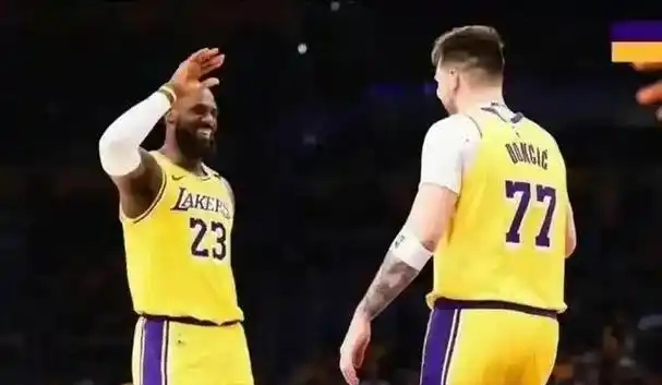 詹姆斯关键节点出色防守，快船带队取胜！的简单介绍